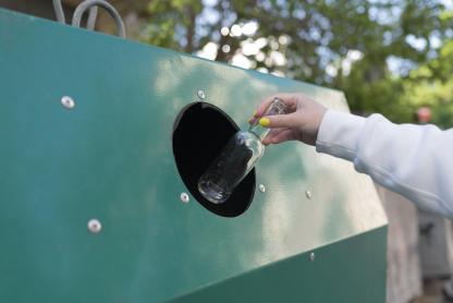 Où déposer vos déchets en verre ?